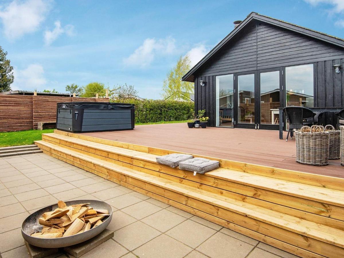 4 Person Holiday Home In Haderslev Exterior foto